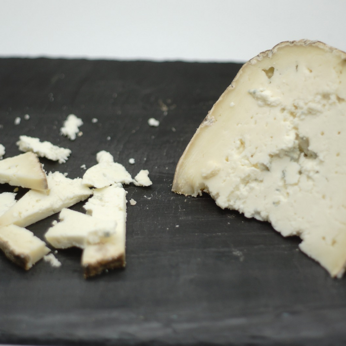 Queso de Oveja Semiazul Artesano 300gr aprox